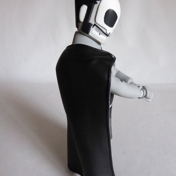 NEW 2007 MUTTPOP LUCHA LIBRE DR DESTRUCTION FRANCE’S ELITE DESIGNER VINYL FIGURE - Picture 4 of 16